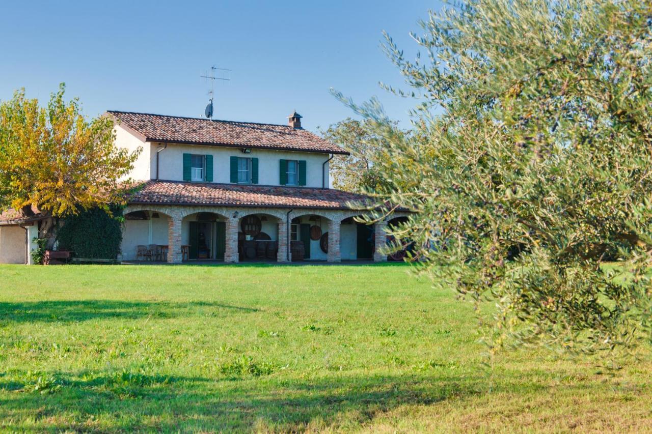 SantʼArcangelo di Romagna La Fattoriaゲストハウス エクステリア 写真
